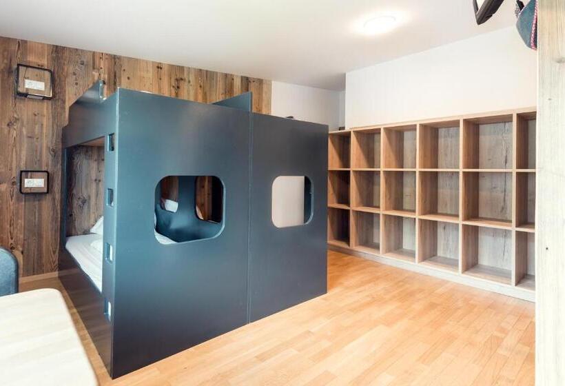 Общежитие Jugendgästehaus Sportheim