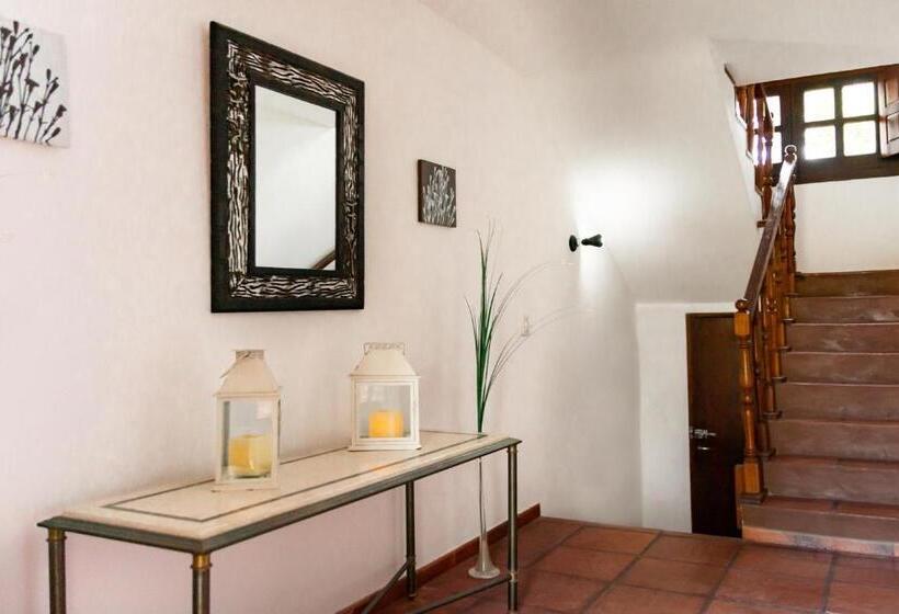 هاستل Posada La Casona