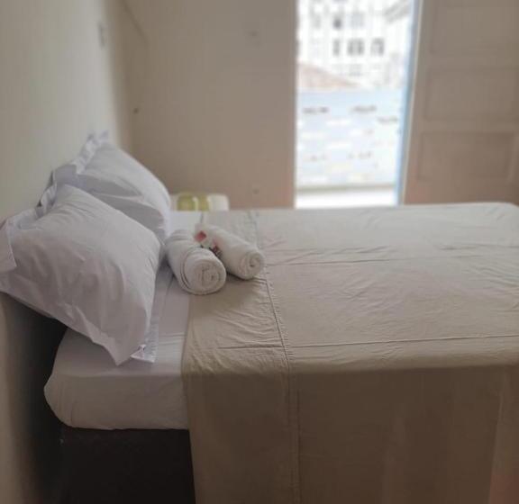 تختخواب و صبحانه Quartos Aconchegantes Prox Pelourinho, Metrô E Arena F Nova