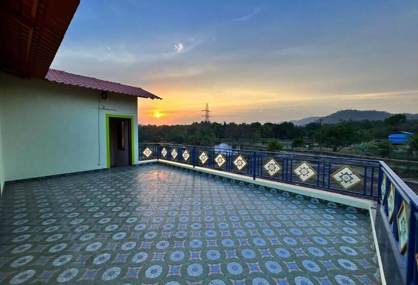 호텔 Asmi Palace, Bhaimala, Alibag
