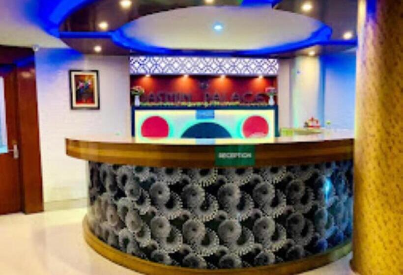 בית מלון כפרי Jasmin Palace Angul
