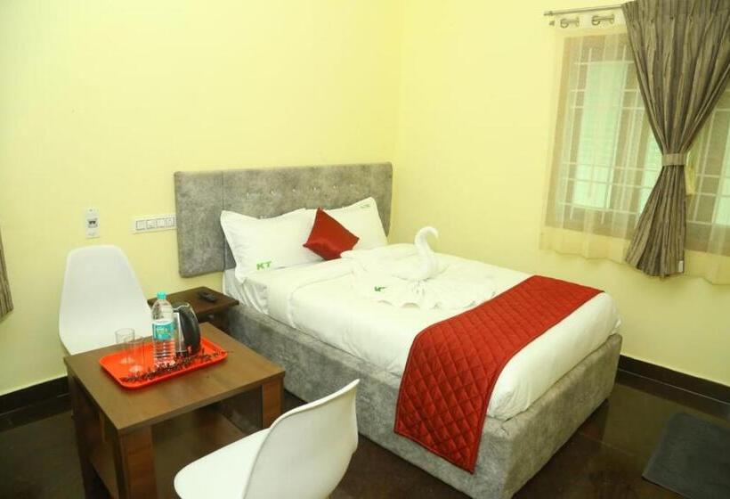 هتل Misty Haven Retreat