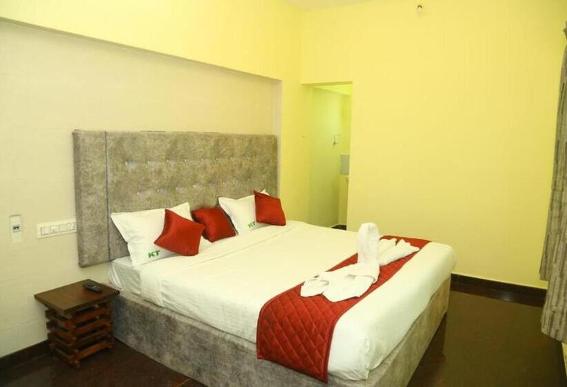 هتل Misty Haven Retreat