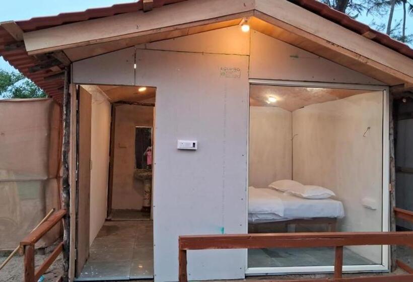 هتل Om Beach Cottages