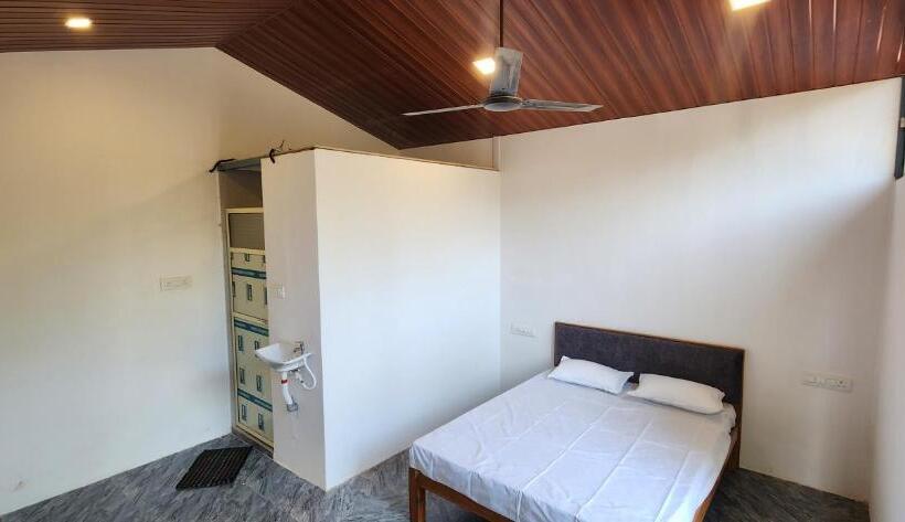 Nivanta Resort N Cafe