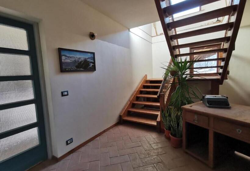 بنسيون Adagio Guesthouse