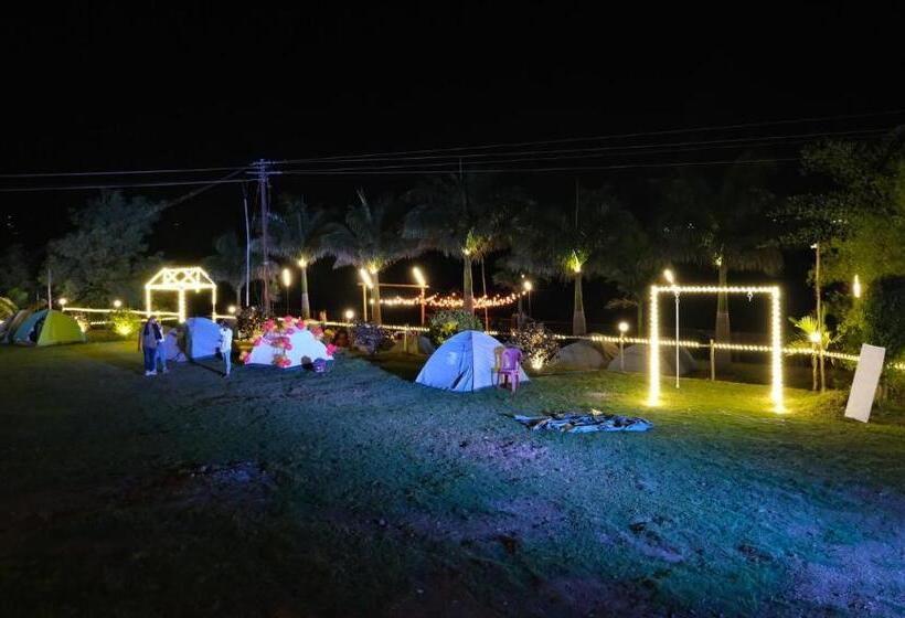 منتجع Hakuna Matata Poolside Camping Pawana