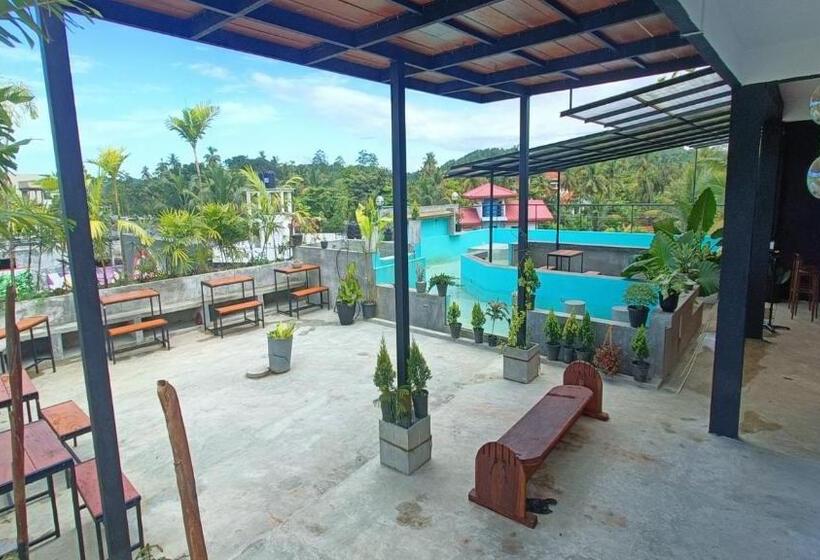 Общежитие Yasis Surf Lodge