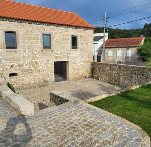 تختخواب و صبحانه Paços Do Douro, Chambre Privée Avec Piscine