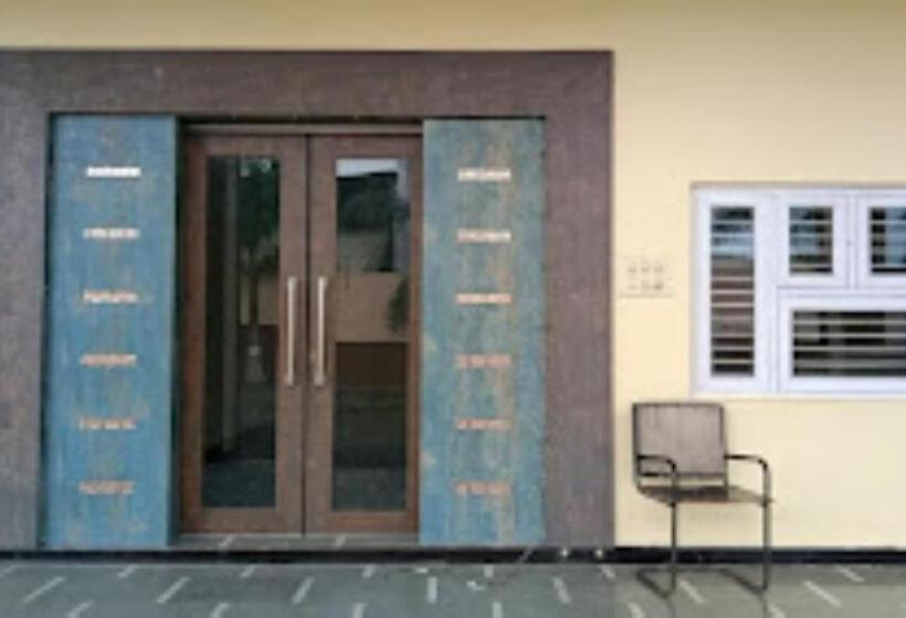 فندق Kalpshil Ashta , Ashta