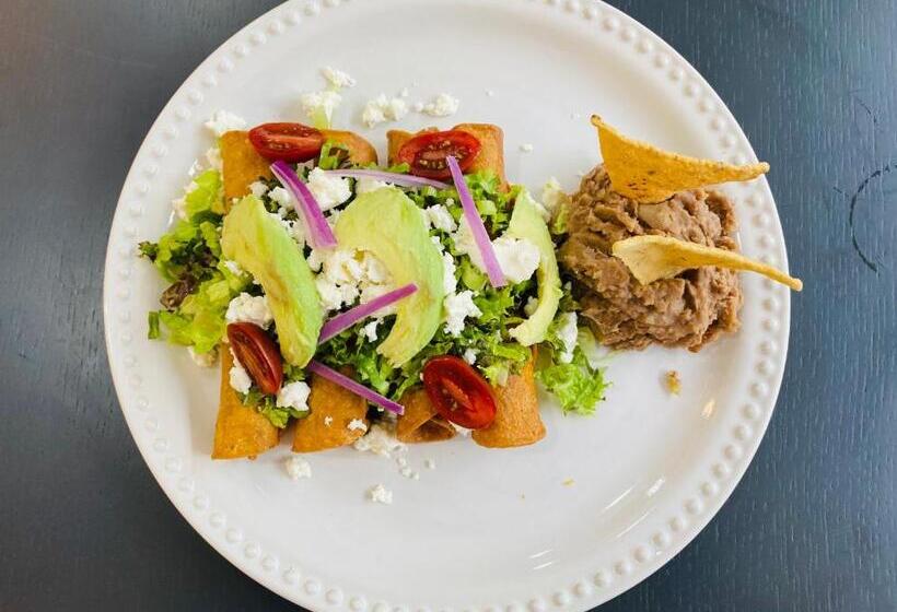 فندق La Quinta By Wyndham Reynosa