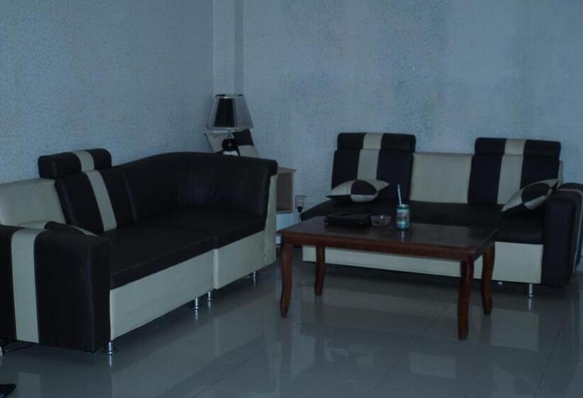 فندق Oyo 93343 Sukma Residence