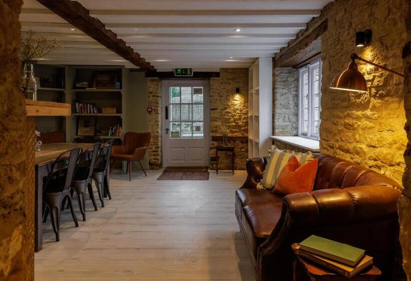 فندق The Dashwood