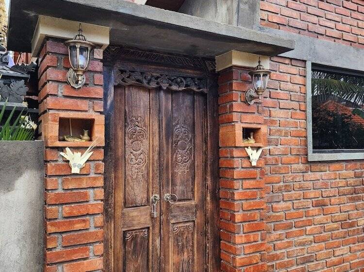 펜션 Jineng Guest House By The Swand