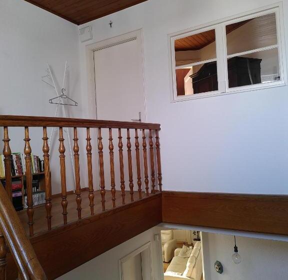 مبيت وإفطار Au Soin De La Vie