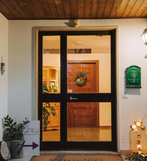 مبيت وإفطار Casa Camilla