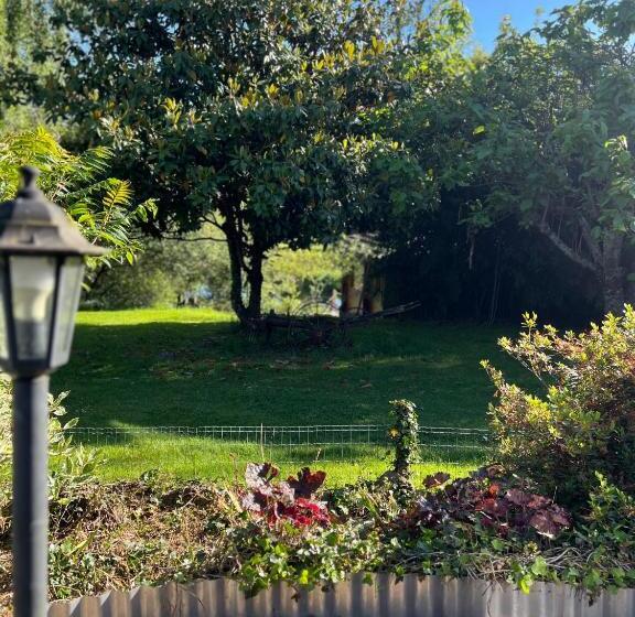 مبيت وإفطار Le Domaine De La Vergnolle
