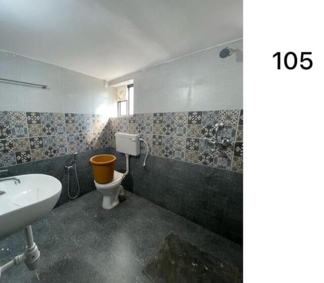 پانسیون Dhruv Guest House