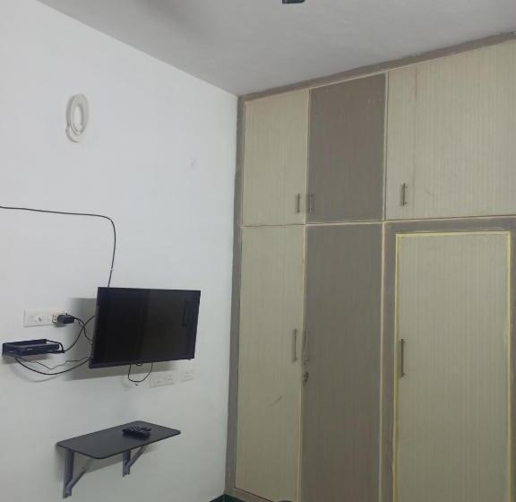 پانسیون La Villa Rani