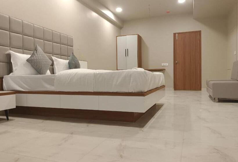 Пансион Namo Star & Guest House