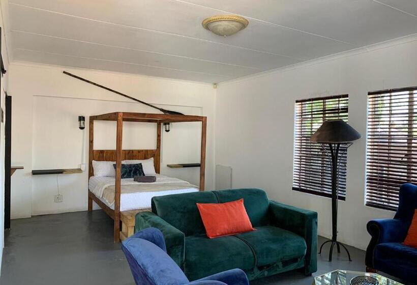 بنسيون Tnb Guesthouse