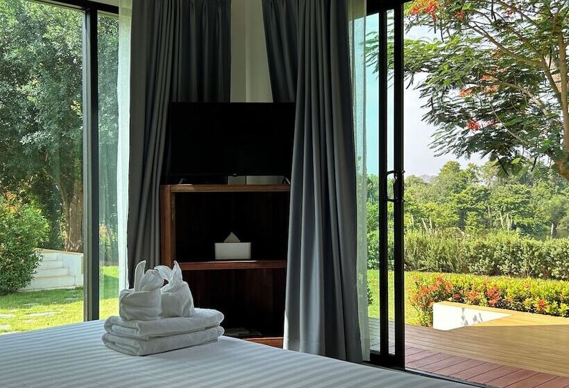 Rakmak Kan Resort & Cafe