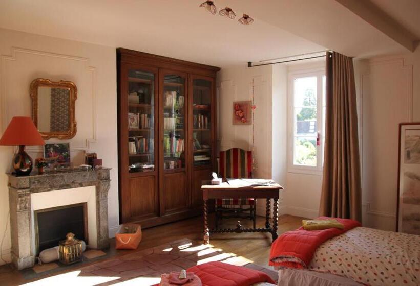צימר Manoir De Bréançon