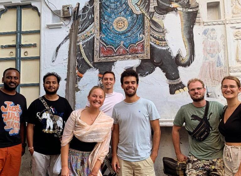 Hostel Nomadics