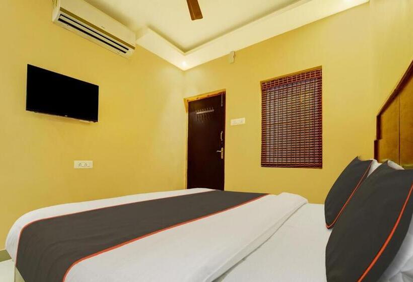فندق Oyo Flagship Classique Inn Farm Stay