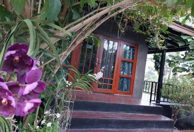 هتل Tung Na Pa Suan Farmstay