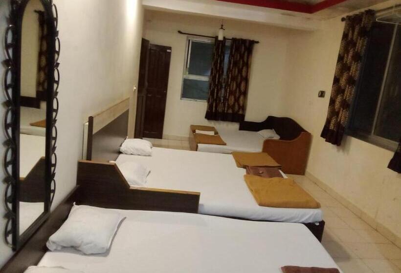 펜션 Sabs Alayam Colva Beach