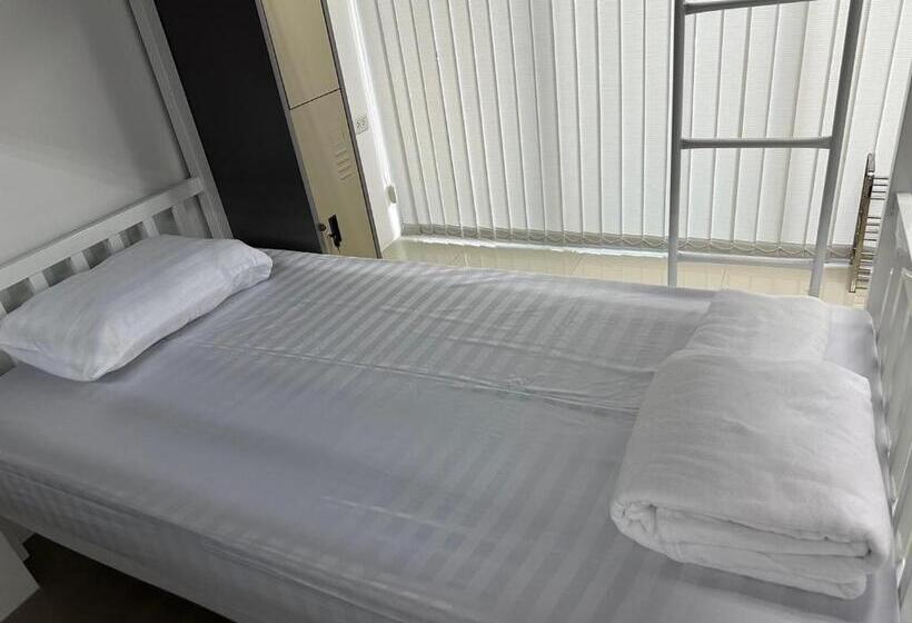 Pj Hostel