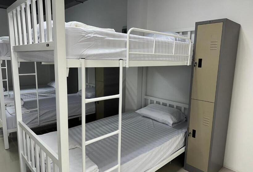 Pj Hostel