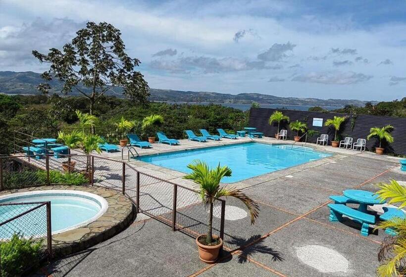 בית מלון כפרי Aurora Inn, Nuevo Arenal