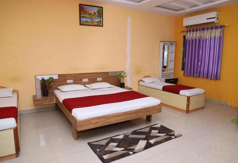 فندق Padmapani Park Fardapur