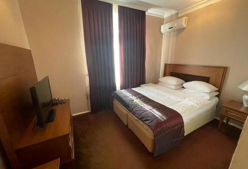 בית מלון כפרי Retro