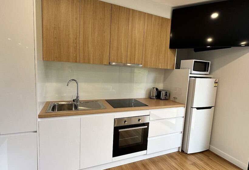 پانسیون Apollo Dream Suites