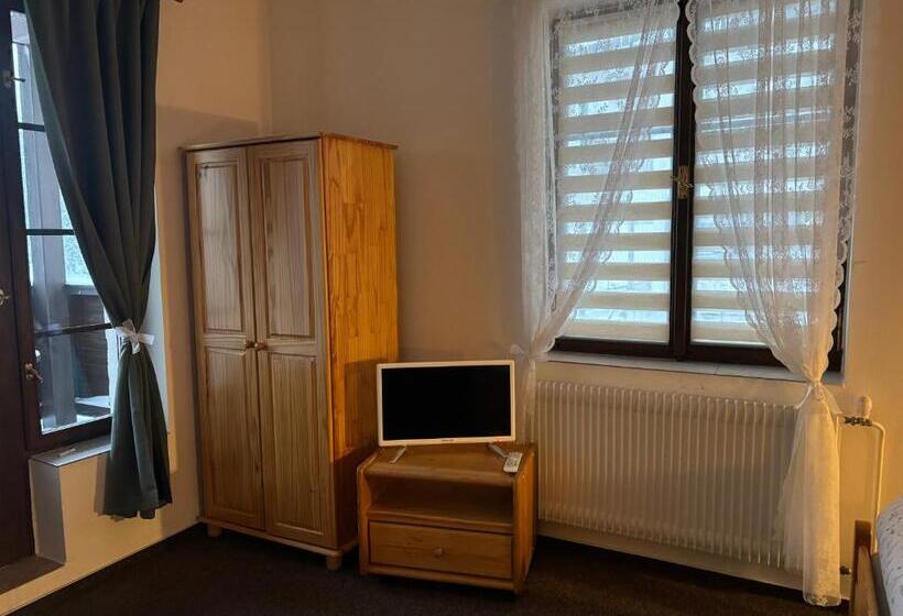 پانسیون Penzion Verde Rosa