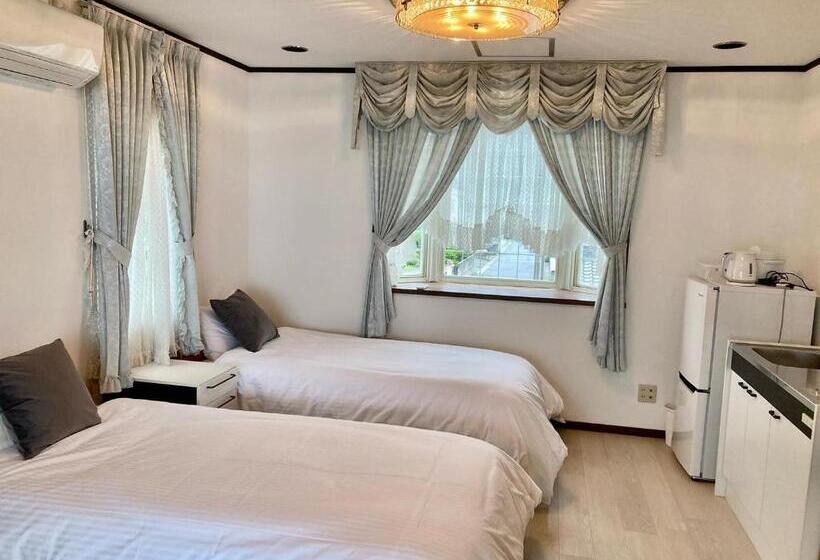پانسیون Sunset Hills   Vacation Stay 21373v