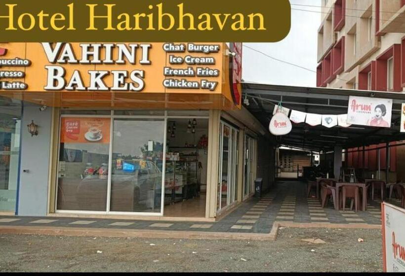 הוסטל Haribhavan