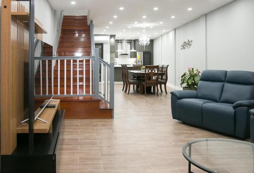 هاستل Hostal Real San Jose