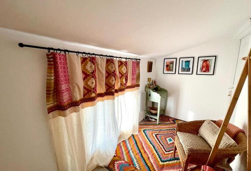 ベッドアンドブレックファースト Maison Consulaire Chambre D Hote De Charme
