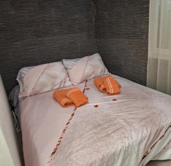 مبيت وإفطار Pitchoun