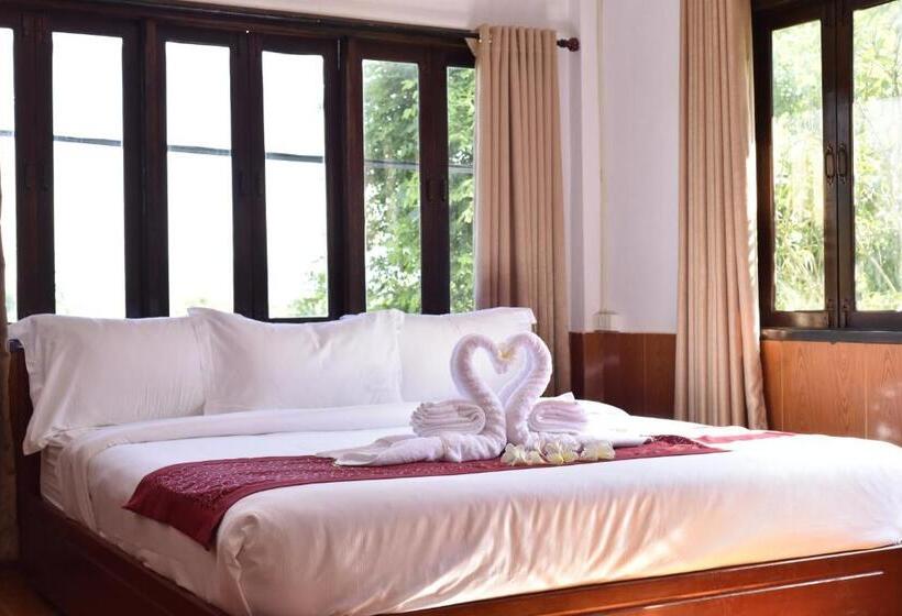 هتل 龙吟阁小别墅