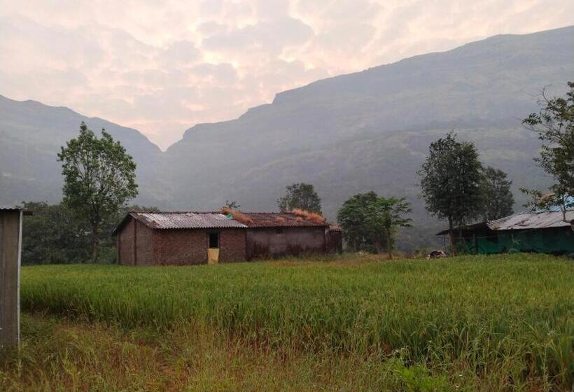 호텔 Bhandardara Natural Camping And Stay