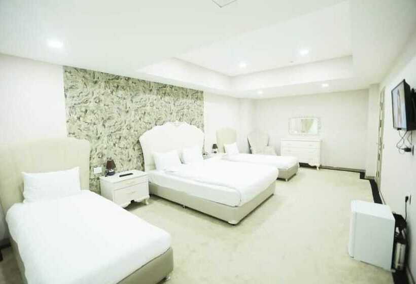 בית מלון כפרי Continent