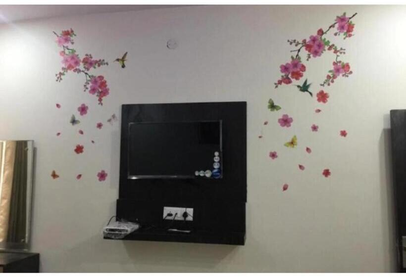 酒店 Midtown Inn, Singrauli