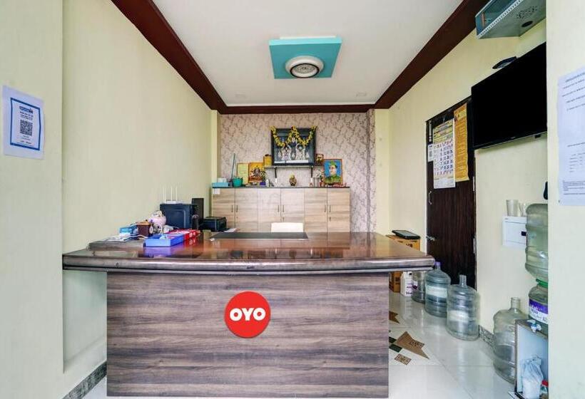 בית מלון כפרי Oyo Flagship Sivalingam Vellachammal Tower