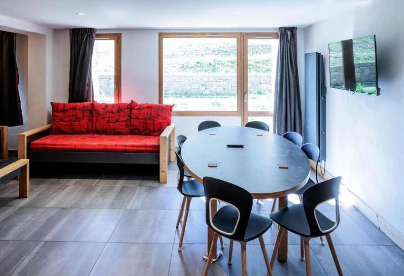 Résidence Backgammon   Appartement Pièces / 674