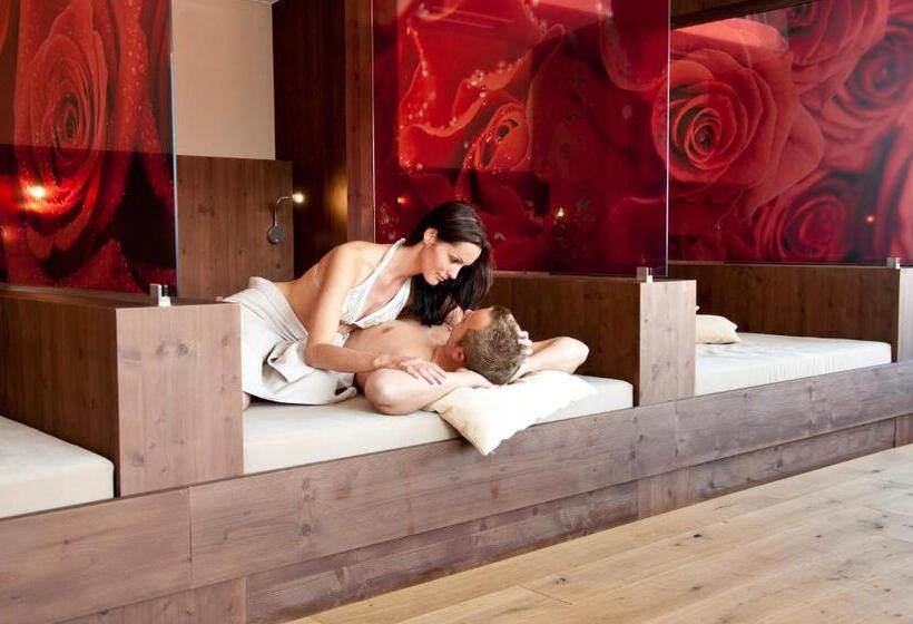 Отель Alpen Herz Romantik & Spa   Adults Only